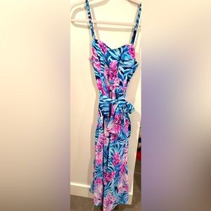 Lilly Pulitzer MAXI dress size 0 but fits 2-4. Worn ONCE. Like NEW!